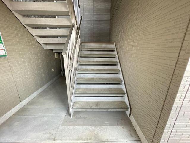 アンフルール（301） エントランス