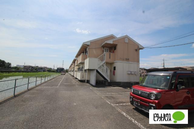 ハイム智成（103） 駐車場