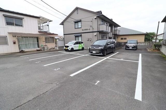 サンフラワー　Ｃ（101） 駐車場