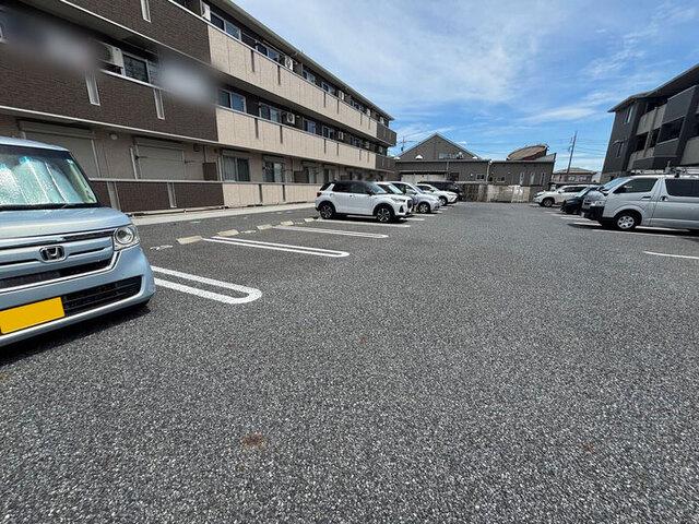 スクエア　Ｄ（203） 駐車場