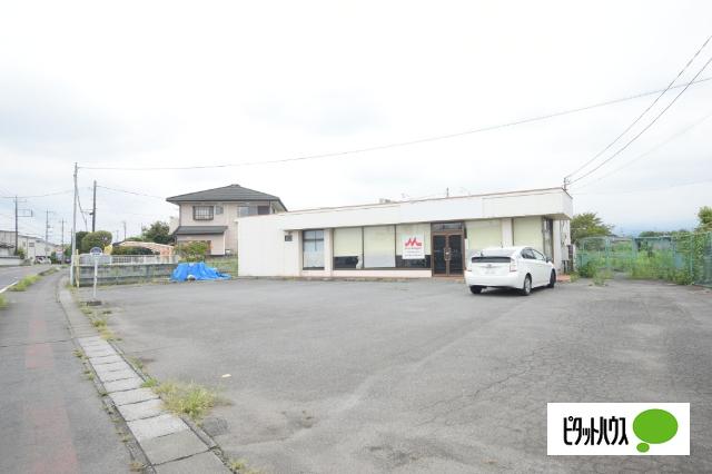 高崎市井出町貸店舗（一括） 駐車場