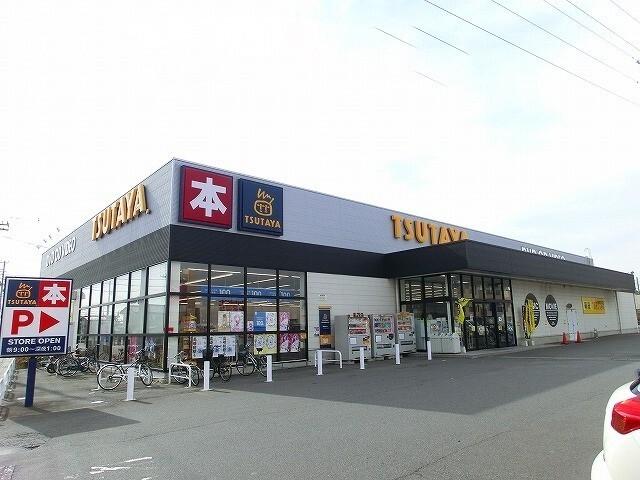 ＴＵＴＡＹＡ箱田店：650m