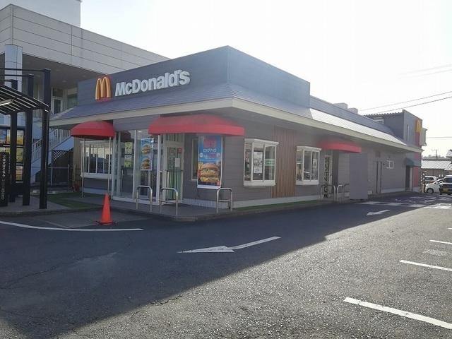 マクドナルド：1700m