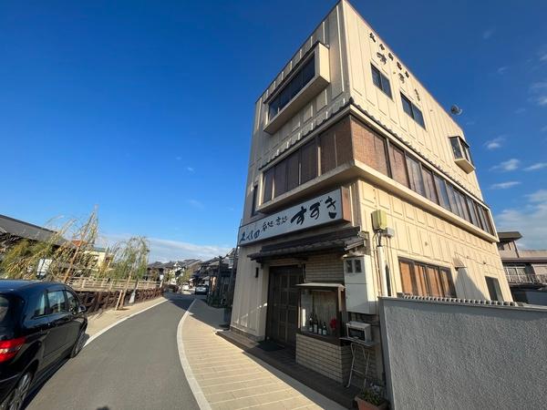 ３階建てで客席もたっぷり
