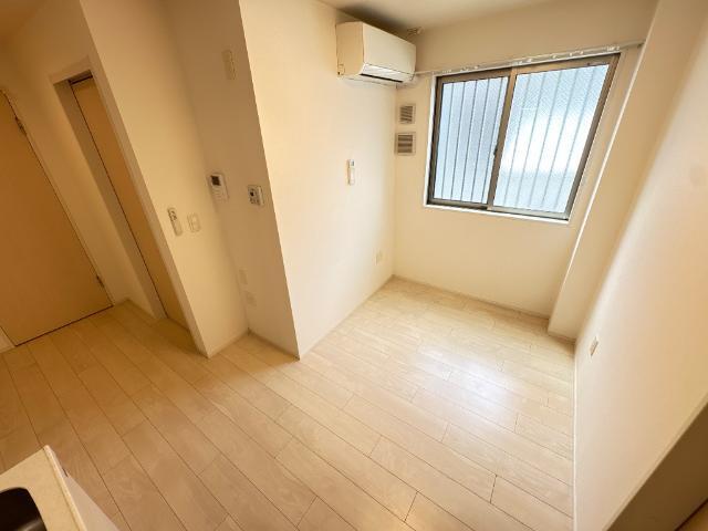ラピスラズリ 部屋画像