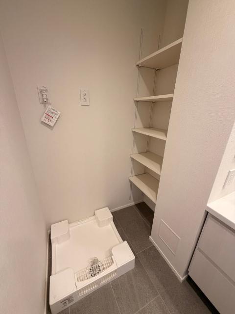 ブランシエラ那覇開南プレミスト（1211） 洗面