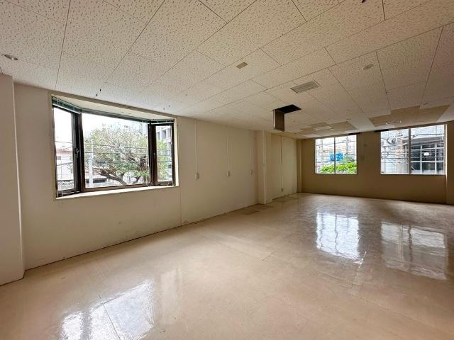 commercial 久茂地２丁目