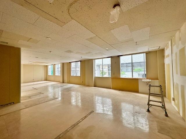 commercial 久茂地２丁目