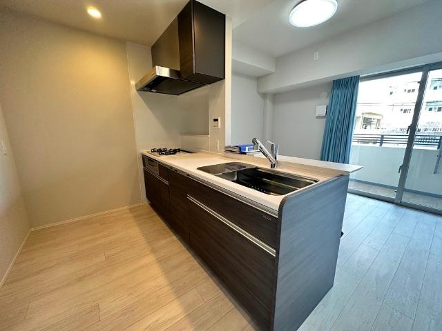 apartment 曙３丁目