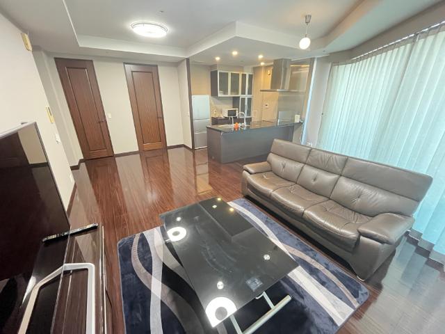 apartment おもろまち１丁目