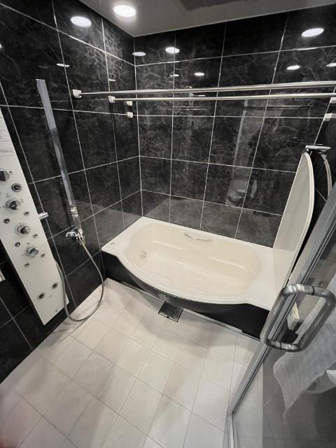 apartment おもろまち１丁目