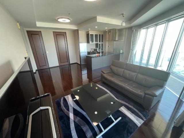 apartment おもろまち１丁目