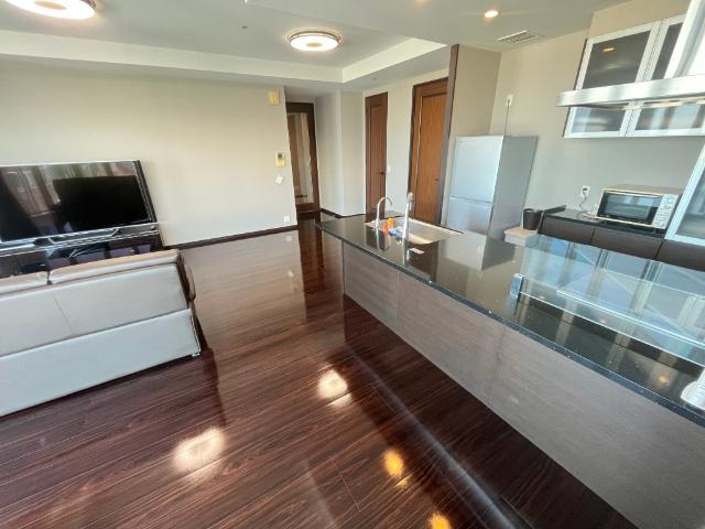 apartment おもろまち１丁目