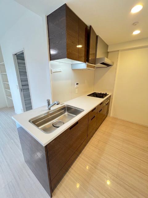 apartment 牧港２丁目