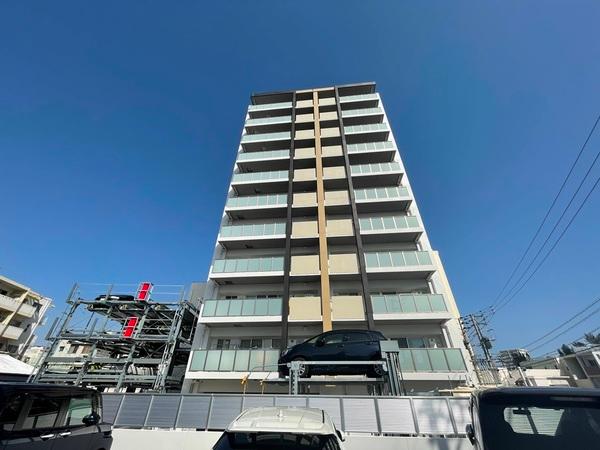 ワイズガーデン那覇城岳 エントランス
