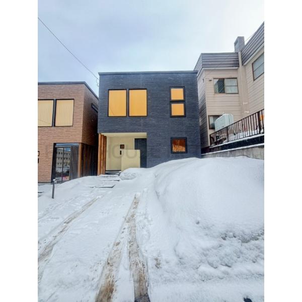 北海道札幌市西区西野四条８丁目