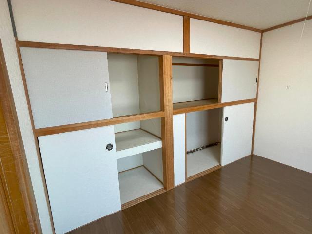 セブンビル（502） 収納
