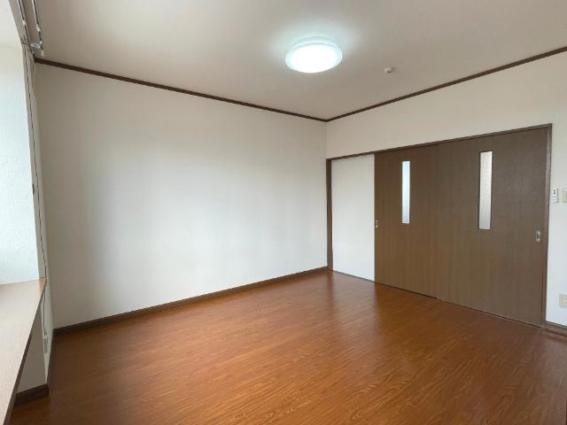 滝川市黄金町東アパート 部屋画像