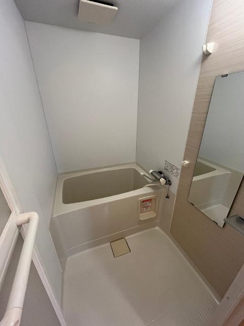 滝川市本町アパート バス／シャワー