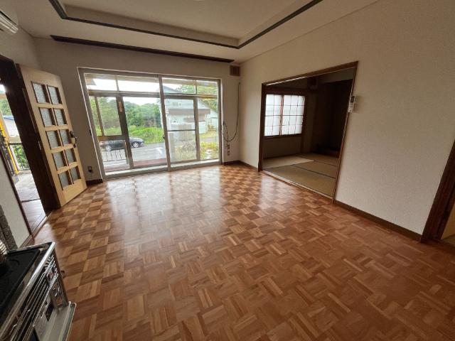 吉野4条南5丁目（1） リビング