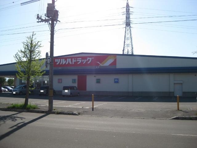 ツルハドラッグ滝川空知町店：2190m
