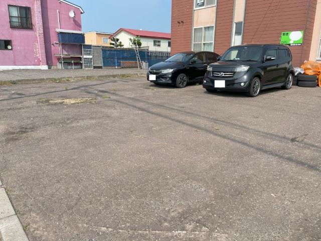 セブンマンション（202） 駐車場
