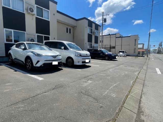 HAMPTON（102） 駐車場