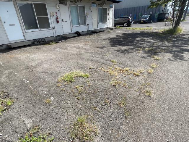 ハイツ栄（103） 駐車場