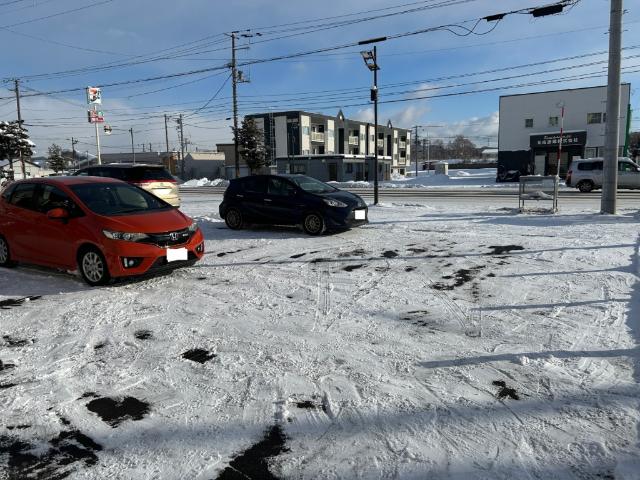 北欧アパート（202） 駐車場