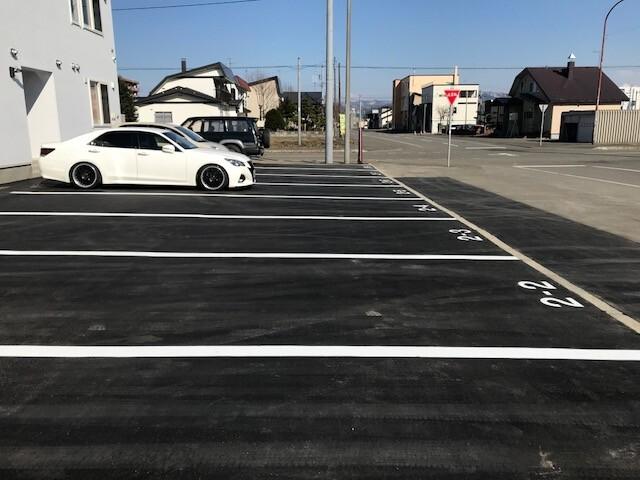 MINA2（105） 駐車場