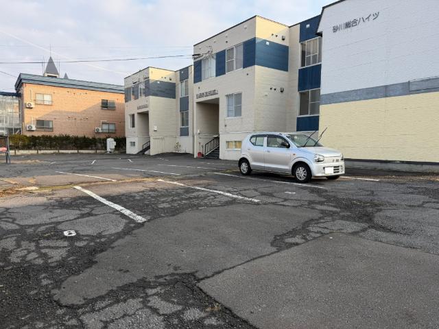 砂川総合ハイツ（205） 駐車場
