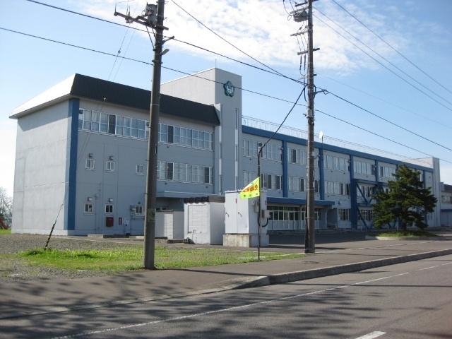 砂川市立砂川小学校：503m