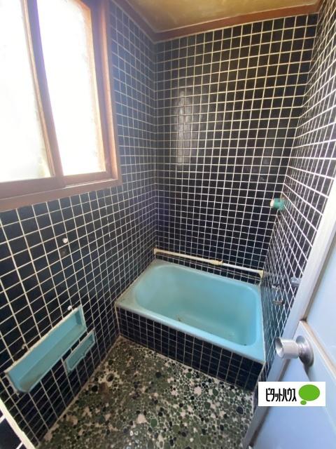 砂川市西１条南４丁目　戸建て バス／シャワー