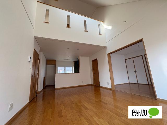 滝川市二の坂町東1丁目 リビング