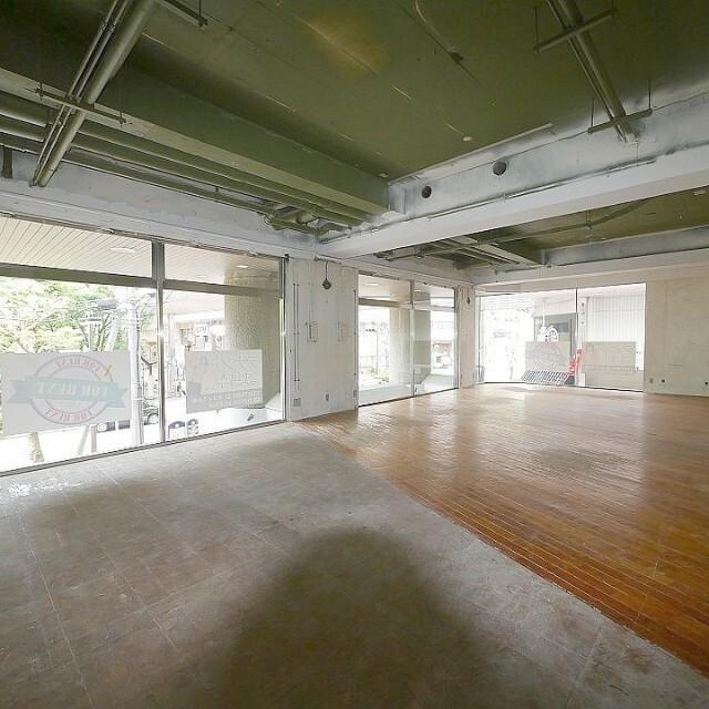パークサイドＰＡＬ（2Ｆ店舗） 室内