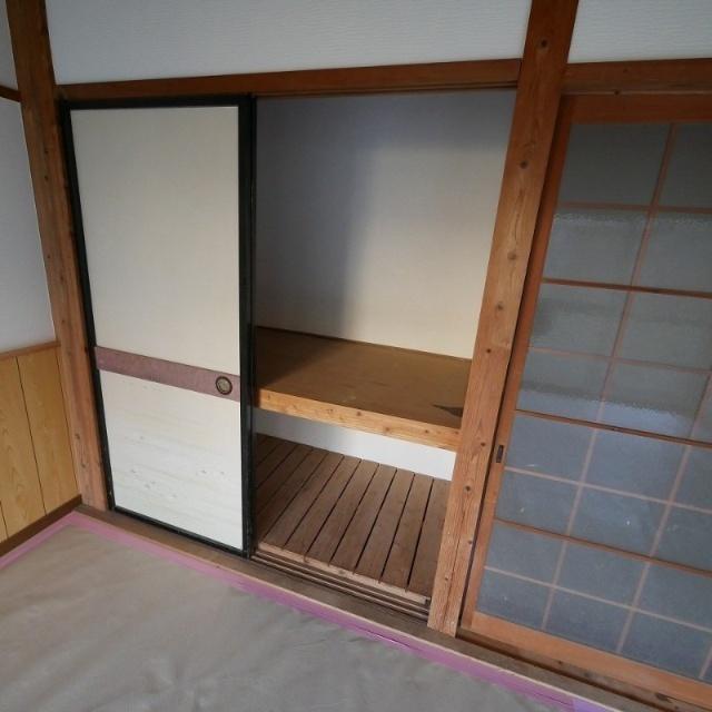 大川二戸一（左） 収納