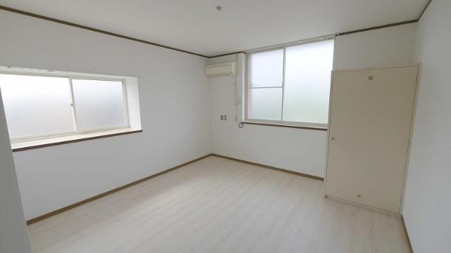 パーソンズハウスⅠ（210） 室内