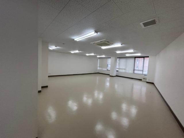 リゾートデザインビル（302） 室内