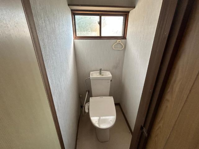 小島町戸建（1） トイレ