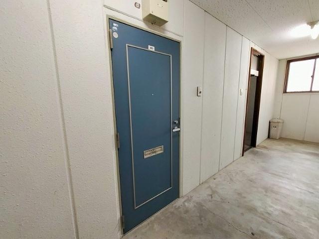 サンハイツ内田（202） 玄関