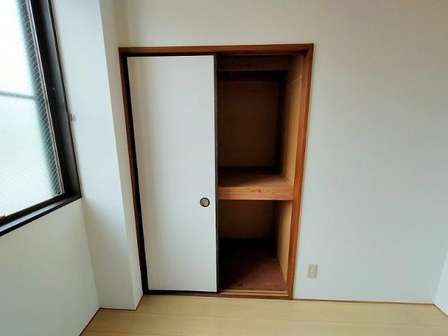 サンハイツ内田（202） 収納