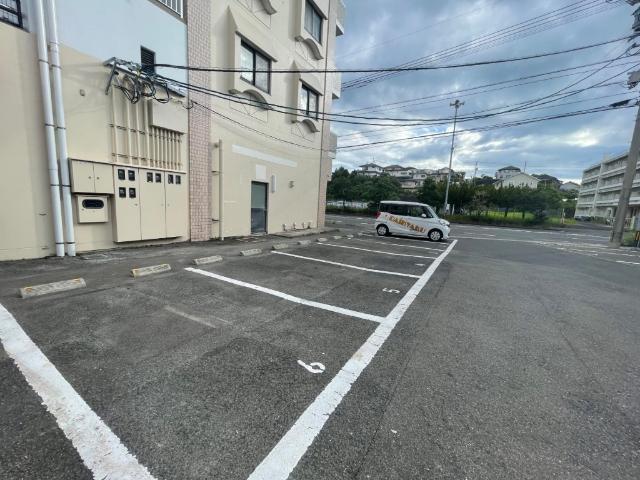 エクセレント山下（1Fテナント） 駐車場