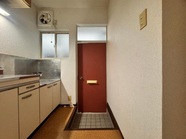 ツインズ白石早苗参番館（102） 玄関