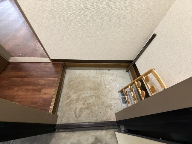 リバーサイドハイツ名切（103） 玄関