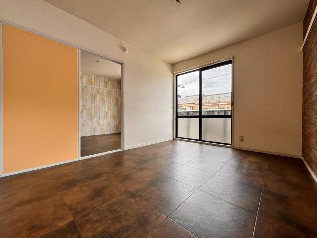 海宝館（202） 室内