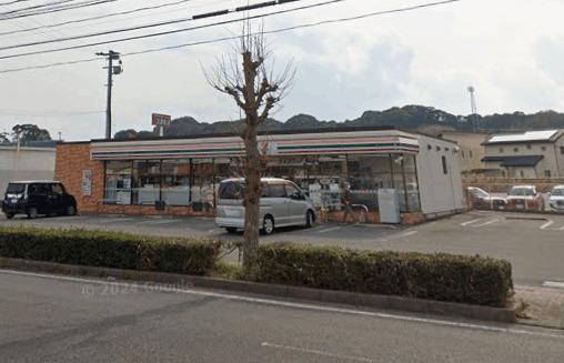 セブンイレブン佐世保日野町店：2515m