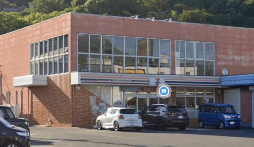セブンイレブン佐世保愛宕町店：590m