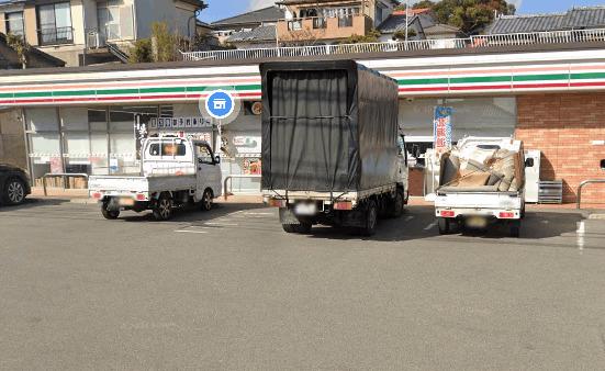 セブンイレブン佐世保天神店：332m