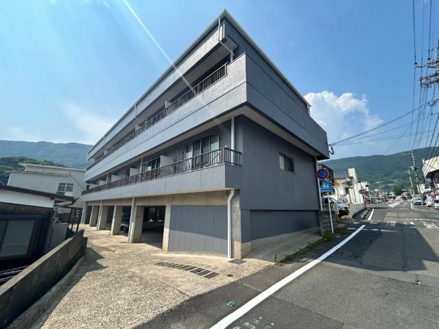 日宇駅より徒歩20分 築46年10ヶ月 3階建の賃貸物件