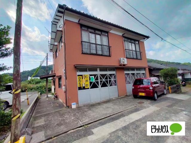 田原町倉庫付き戸建て 外観